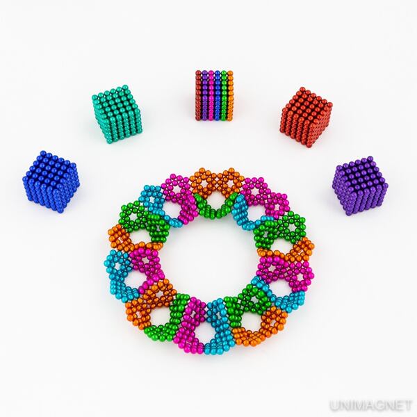 Magnetické stavebnice NeoCube. Magnetické stavebnice NeoCube.