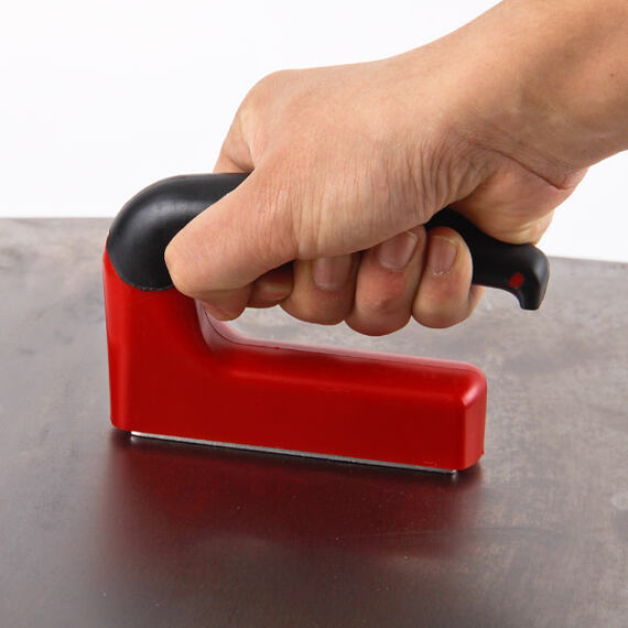 Magnetický zvedák, přenašeč plechů, kovových předmětů, do 45 kg