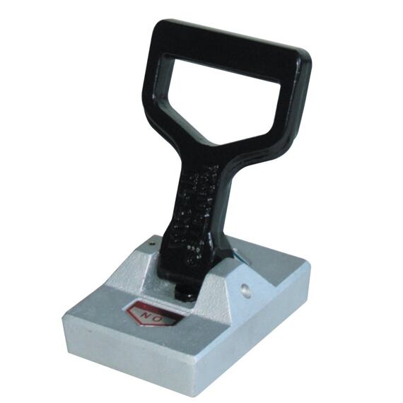 Magnetická ruční chňapka MB, přenašeč do 50 kg k manipulaci břemen