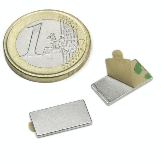 Neodymový magnet kvádr 15 × 8 × 1 mm, samolepicí 3M, síla 650 g