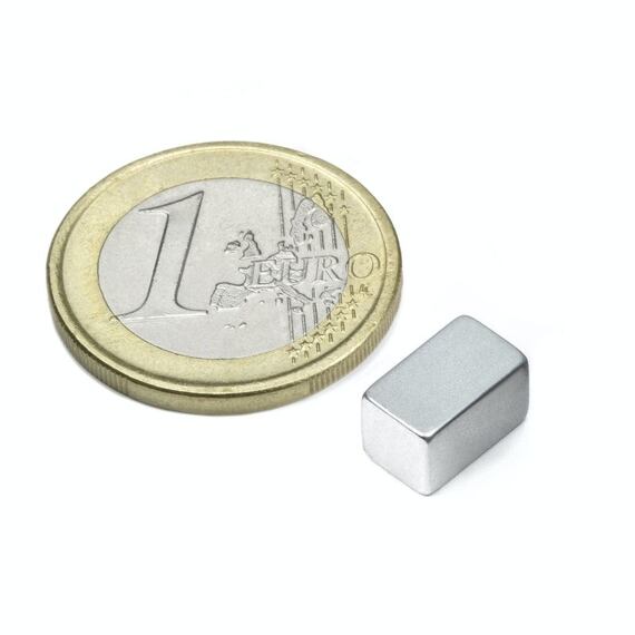 Neodymový magnet kvádr 10 × 6 × 6 mm, pozinkovaný, síla 2,1 kg