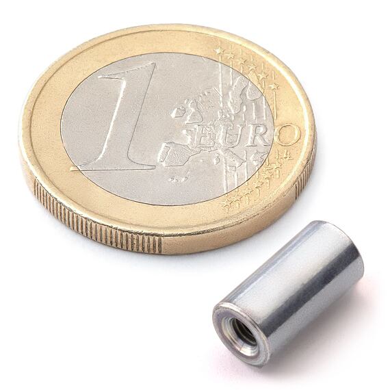 PM-06 - magnetický úchyt