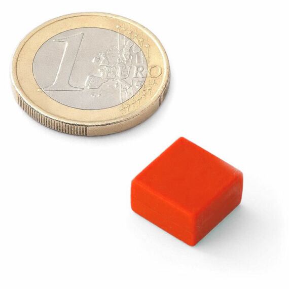 Neodymový magnet kvádr 11,5 × 11,5 × 6,5 mm, červený, vodotěsný plast, síla 2 kg