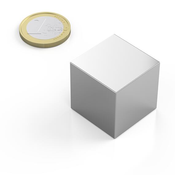 Neodymový magnet kostka 25 mm, síla cca 30 kg