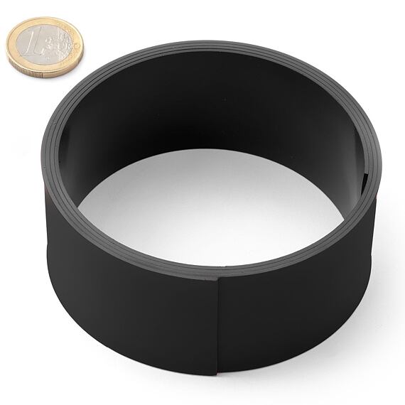 Magnetic strip 40 x 1 mm - black