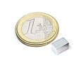 Neodymový magnet kvádr 8 × 5 × 5 mm, pozinkovaný, síla 1,1 kg