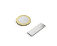 Neodymový magnet kvádr 30 × 10 × 2 mm, síla 2,6 kg