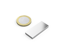 Neodymový magnet kvádr 35 × 15 × 3 mm, síla 4,3 kg